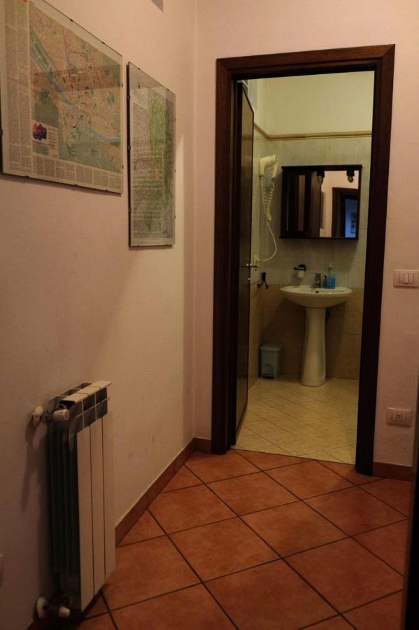 Iris Casa Vacanza Apartment Florence Exterior photo